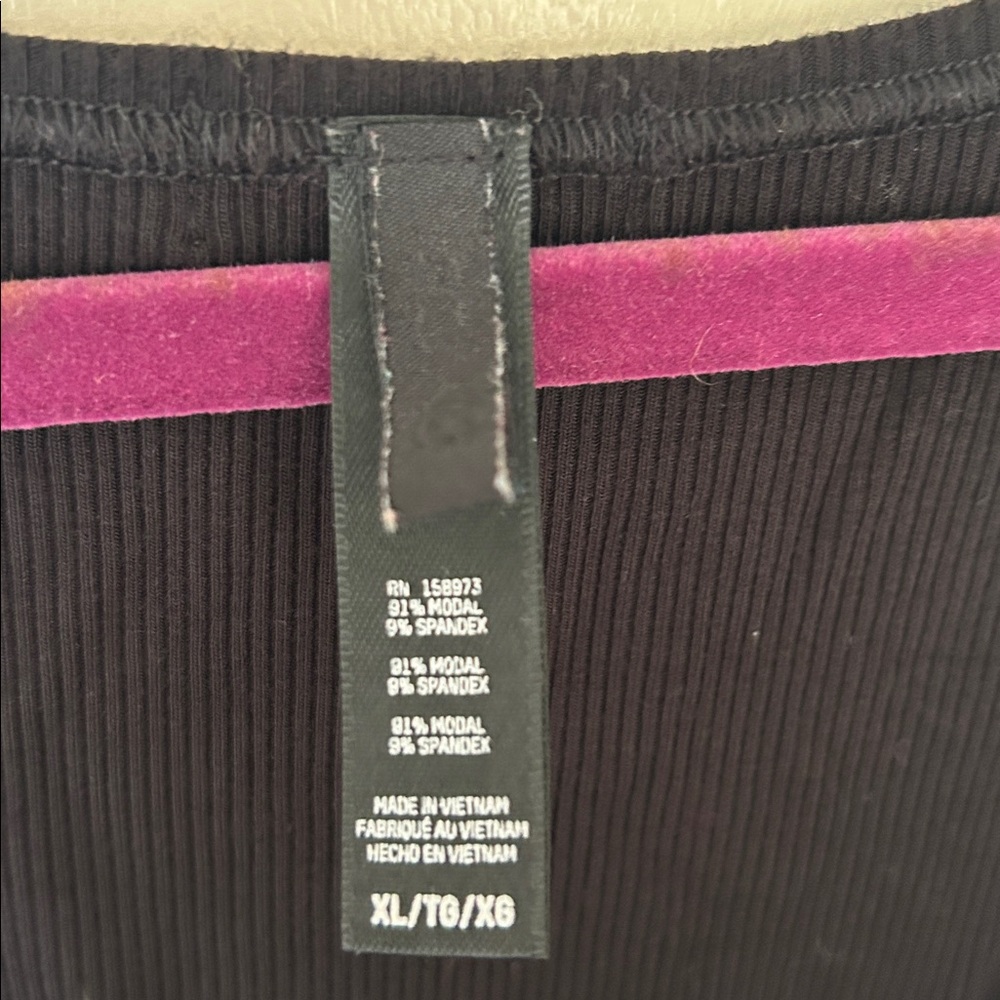Skims Black Ribbed Tank Top - Picture 4 of 6